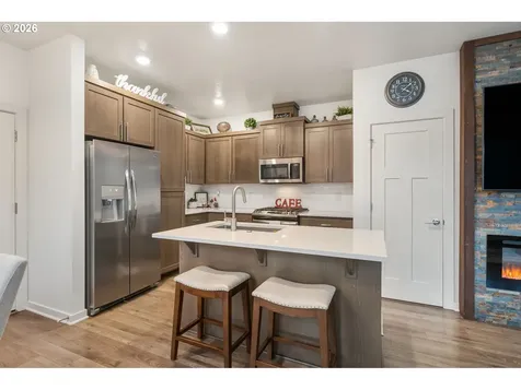 6230 SE Genrosa Street Hillsboro OR 97123