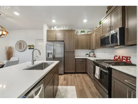 6230 SE Genrosa Street Hillsboro OR 97123