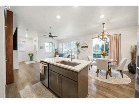 6230 SE Genrosa Street Hillsboro OR 97123