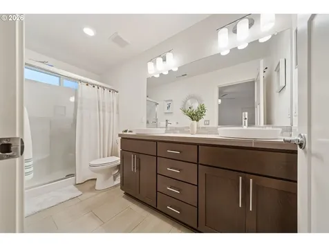 6230 SE Genrosa Street Hillsboro OR 97123