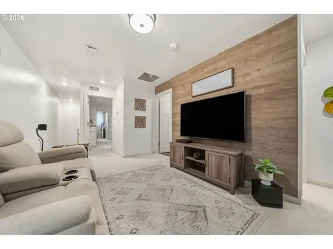 6230 SE Genrosa Street Hillsboro OR 97123