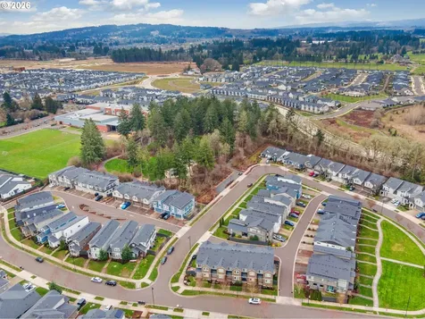 6230 SE Genrosa Street Hillsboro OR 97123