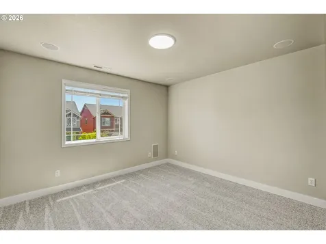 1011 SW 18th Way Troutdale OR 97060