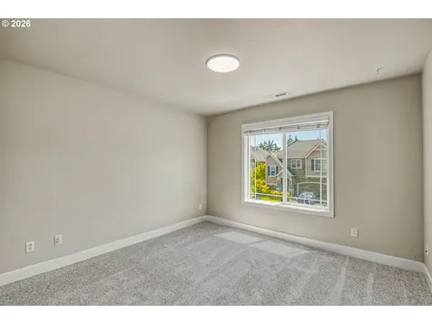 1011 SW 18th Way Troutdale OR 97060
