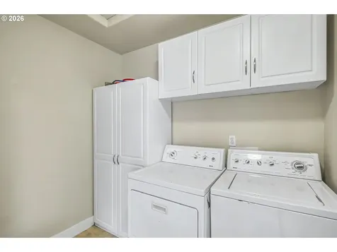 1011 SW 18th Way Troutdale OR 97060