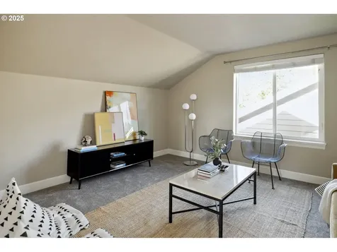 14255 SE Ellis Street Portland OR 97236