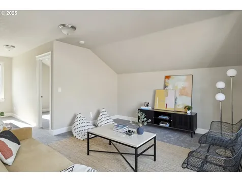 14255 SE Ellis Street Portland OR 97236