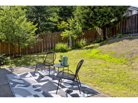 14255 SE Ellis Street Portland OR 97236
