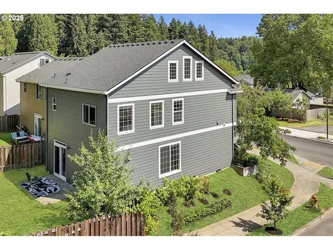 14255 SE Ellis Street Portland OR 97236