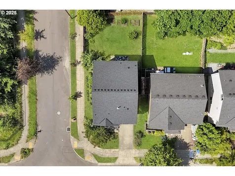 14255 SE Ellis Street Portland OR 97236