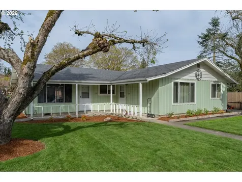 128 Robbins Street Woodland WA 98674