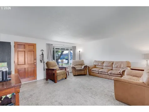 128 Robbins Street Woodland WA 98674