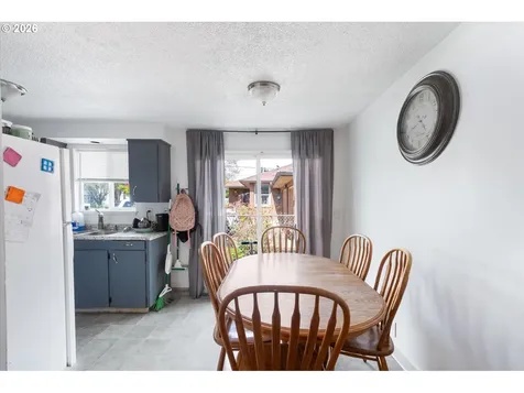 128 Robbins Street Woodland WA 98674