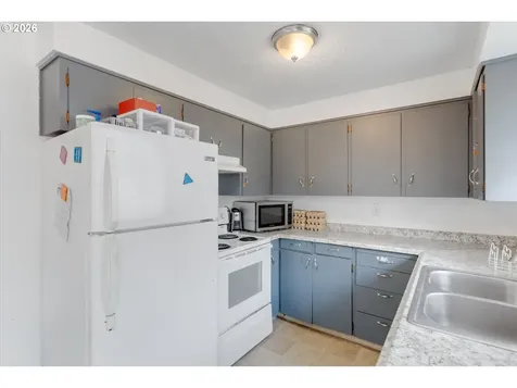 128 Robbins Street Woodland WA 98674