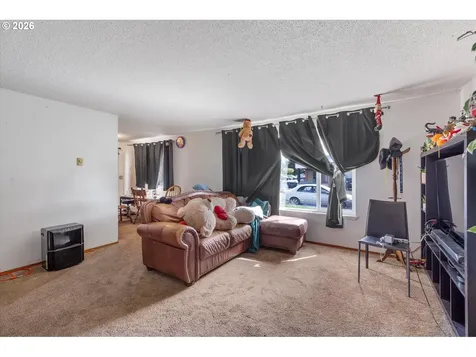 128 Robbins Street Woodland WA 98674