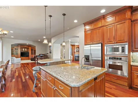 14079 SE Alta Vista Drive Happy Valley OR 97086