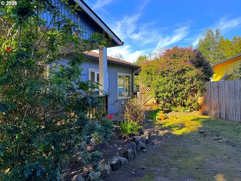 518 Rosichelli Drive Brookings OR 97415