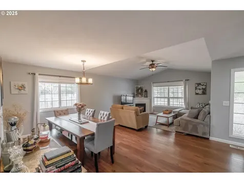 1203 River Oak Road Independence OR 97351