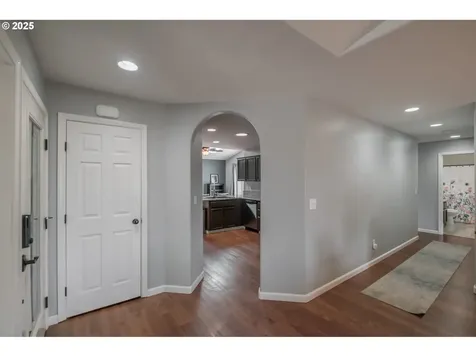 1203 River Oak Road Independence OR 97351