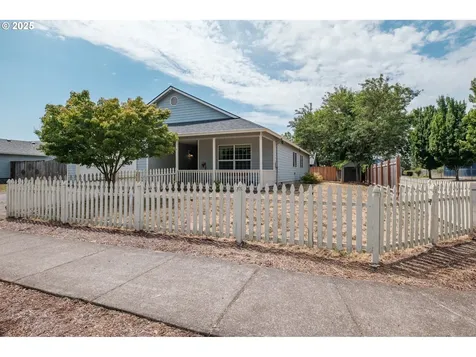 1203 River Oak Road Independence OR 97351