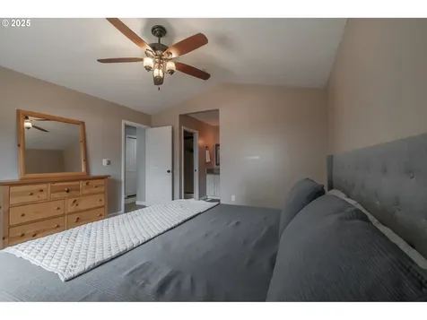 1203 River Oak Road Independence OR 97351