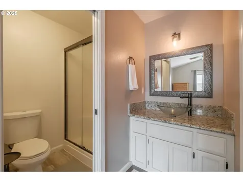 1203 River Oak Road Independence OR 97351