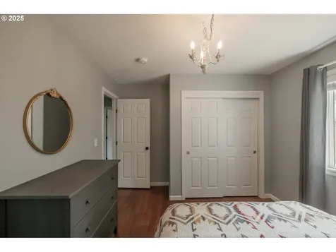 1203 River Oak Road Independence OR 97351