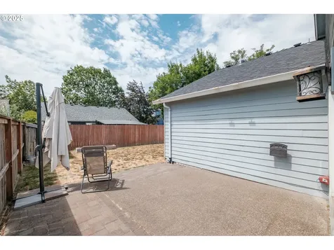 1203 River Oak Road Independence OR 97351