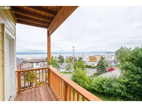 640 8th Street Astoria OR 97103