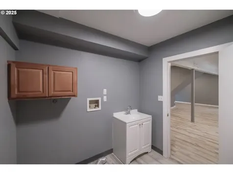 640 8th Street Astoria OR 97103
