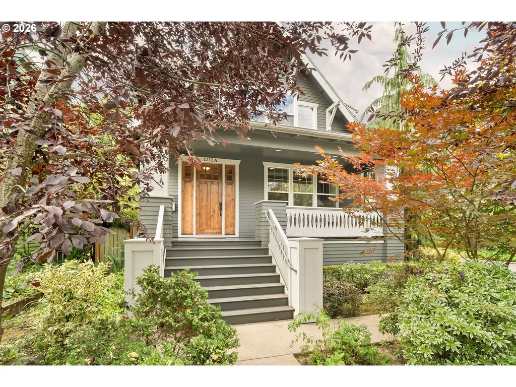 1212 SE Harney Street Portland OR 97202
