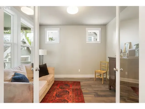1212 SE Harney Street Portland OR 97202