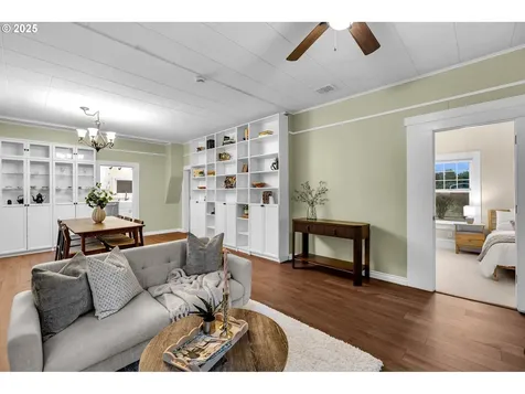 4114 NW 153rd Street Vancouver WA 98685