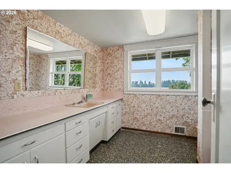 11874 Hazelgreen Road NE Silverton OR 97381
