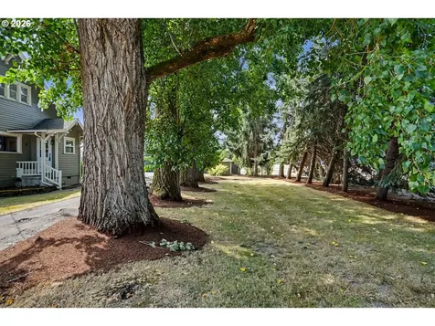 11874 Hazelgreen Road NE Silverton OR 97381