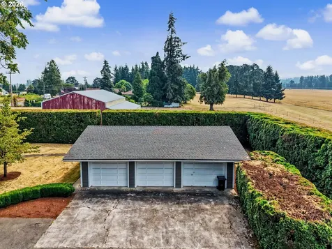 11874 Hazelgreen Road NE Silverton OR 97381