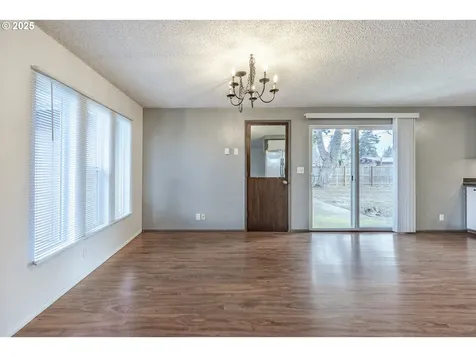 1050 Barstow Avenue Eugene OR 97404