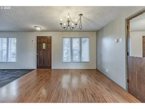 1050 Barstow Avenue Eugene OR 97404