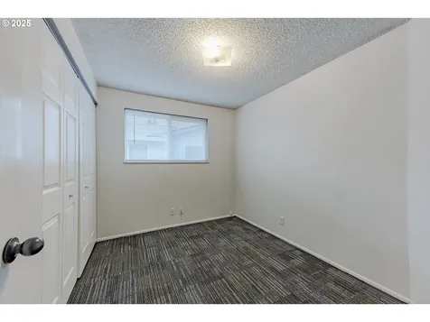 1050 Barstow Avenue Eugene OR 97404