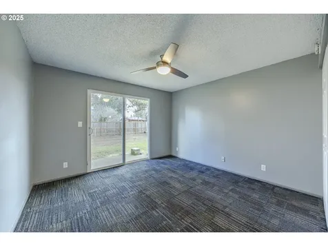 1050 Barstow Avenue Eugene OR 97404