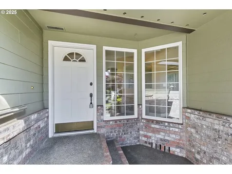 234 Sparks Drive Kelso WA 98626