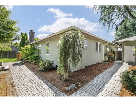234 Sparks Drive Kelso WA 98626