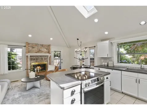 234 Sparks Drive Kelso WA 98626
