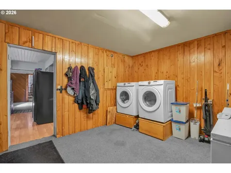 70896 Neer City Road Rainier OR 97048