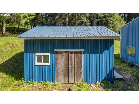 70896 Neer City Road Rainier OR 97048
