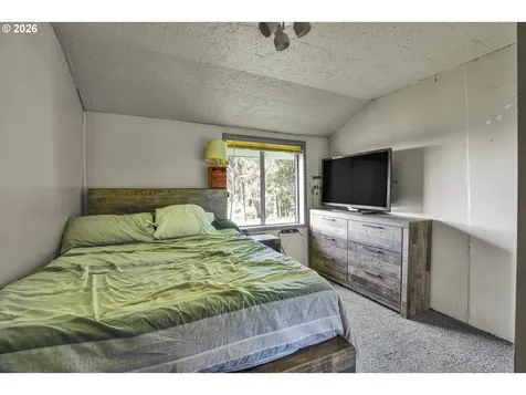 70896 Neer City Road Rainier OR 97048