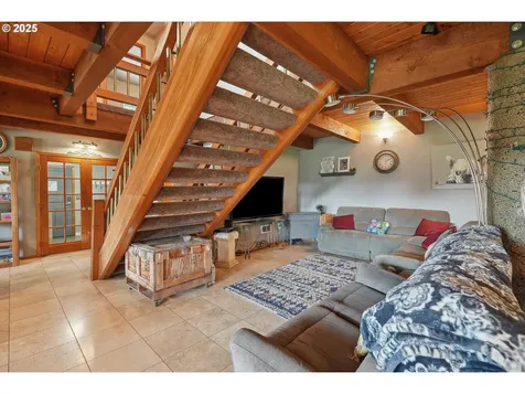 16777 S Henrici Road Oregon City OR 97045