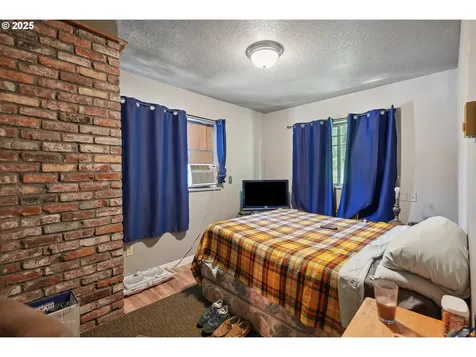 16777 S Henrici Road Oregon City OR 97045