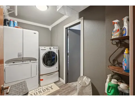 16777 S Henrici Road Oregon City OR 97045