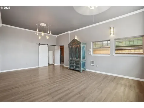 16777 S Henrici Road Oregon City OR 97045